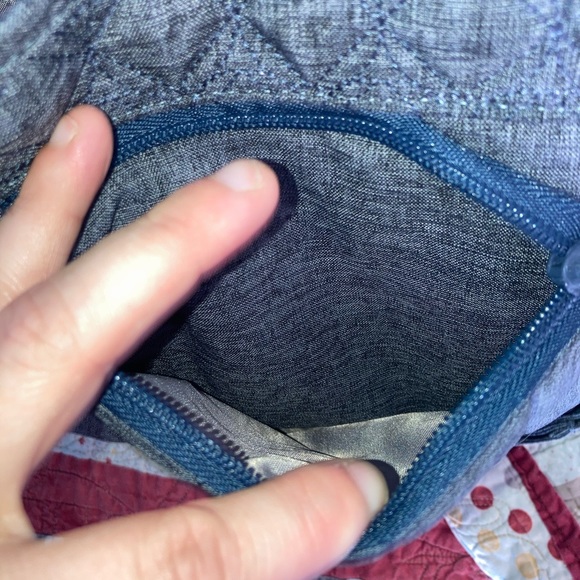 Lug Boxer - Picture 10 of 12